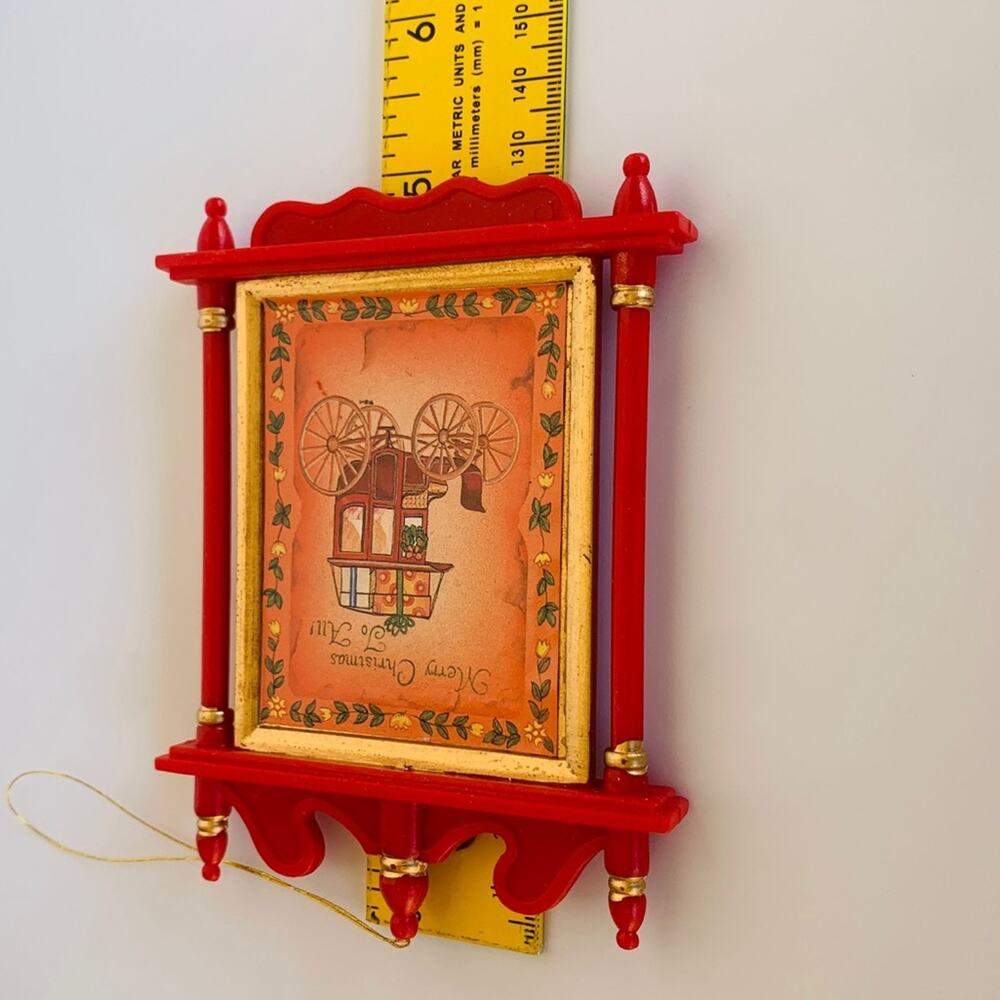 Vintage Carriage Ornament - Picture 3 of 4